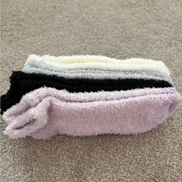 Born cozy socks ~ set of 4! - Picture 4 of 4